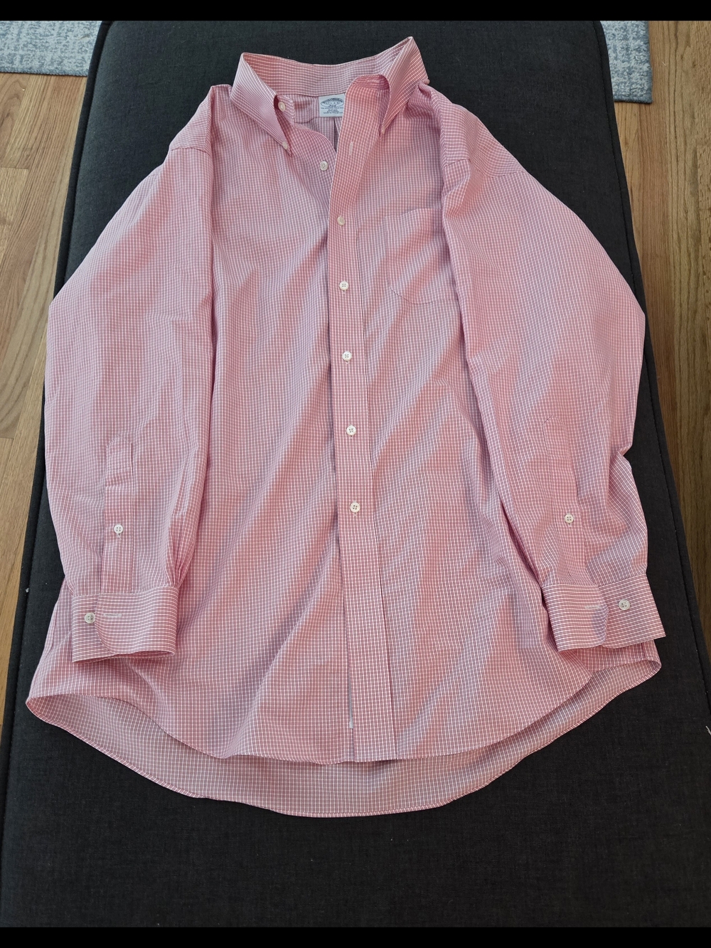 Brooks Brothers Men's Red/Pink Gingham Button-Down Dress Shirt. 17 1/2   2/3